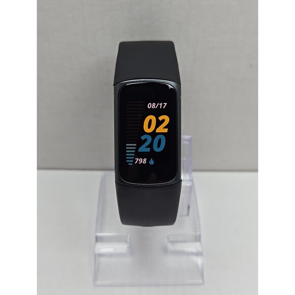 Fitbit Charge 5 Fitness Tracker GPS SpO2 Sleep Monitor Activity W/ Charger - Picture 1 of 11